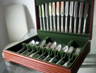 Gleaming Butler - Sheffield Silver P Mid Century Deco Style Canteen Cutlery