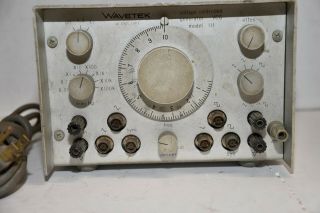 Vintage Wavetek Model 111 Voltage Control Generator