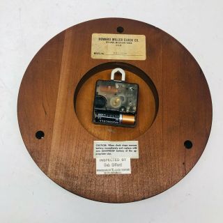 HOWARD MILLER Wood Vintage Vtg Round Wall Clock Brass Trim 612 - 604 2