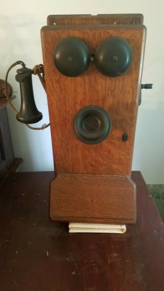 Antique Wooden Wall Telephone,  Mfg By Northern Electric Company Limited