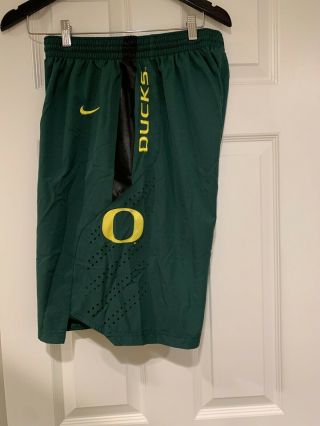 Oregon Ducks Ncaa Nike Dri - Fit Basketball Shorts Men’s Size M