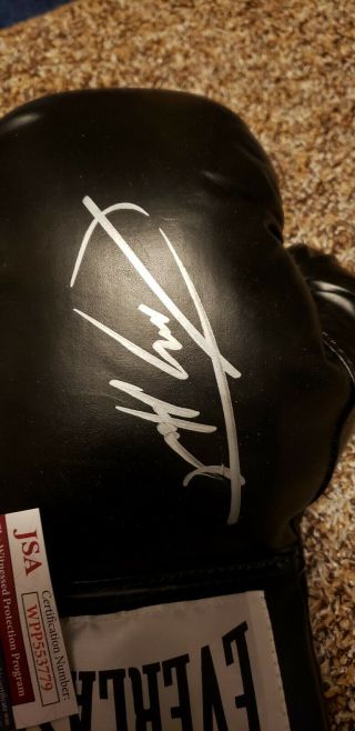 Larry Holmes Signed Auto Autograph Everlast black Boxing Glove JSA Certification 2