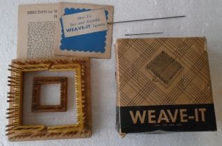 Vintage Donar Products Corp Usa Weave - It Squares Kit