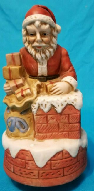 Vintage Santa Music Box Plays Here Comes Santa Claus Pristine