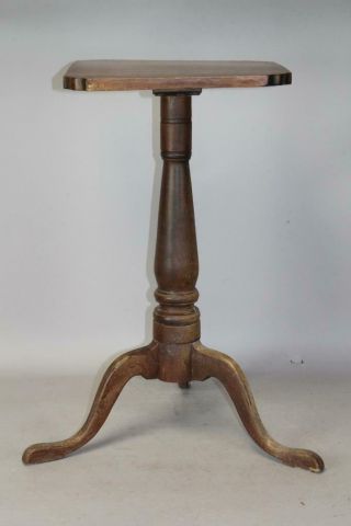 Fine 18th C Nh Country Queen Anne Maple Candlestand In Old Dry Surface & Patina