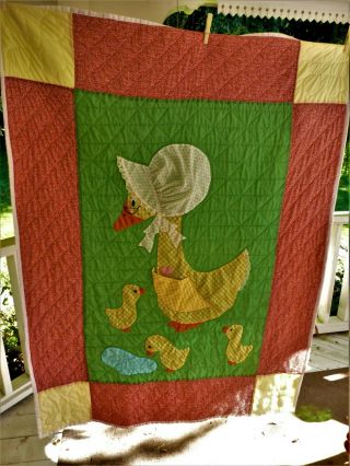 Vtg Handmade Baby Girl Crib Quilt / Wall Hanging Appliqued Ducks Gingham Calico