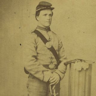 Antique Cdv Photo Civil War Soldier Id 