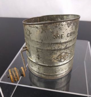 Vtg Nesco Sifter One Cup Still Flour Metal Measuring Primitive Kitchen Decor Tin