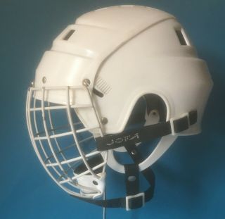 JOFA ishockey helmet 24651 with cage.  Vintage 70’s.  Senior size 3