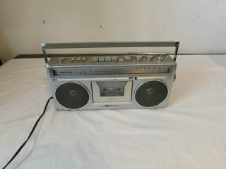 Vintage Sears Boombox 304.  21870250 Radio Am/fm Cassette Sound Good