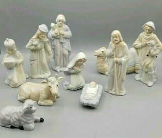 Vintage Nativity Set Christmas 10 Piece Porcelain Dynasty Classics White Blue