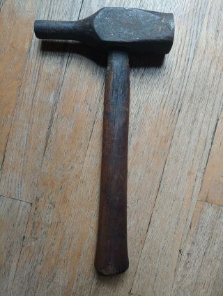 Vintage Blacksmith /anvil/forged 7/8 " Tapered Round Punch Hammer.