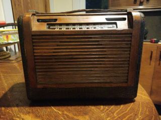 Vintage Philco Model 49 - 607 Portable Tube Radio