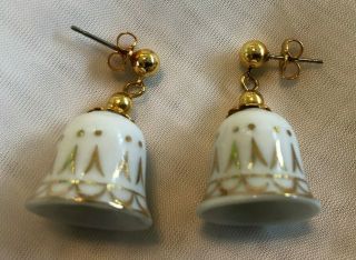 Vintage Avon Holiday Christmas Bell Earrings Gold Tone White Pierced Porcelain