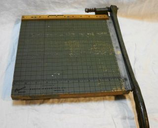 Vintage Heavy Duty Metal Paper Cutter Premier Brand Chicago Usa Photo Materials
