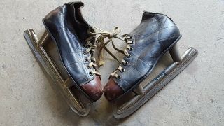 Vintage Daoust Mens Ice Hockey Skates Made In Canada Black Size 7 Uk 1950 
