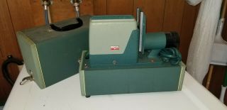 Vintage Argus 300 Slide Projector In Carrying Case