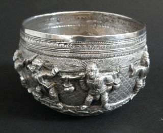FINE QUALITY 19TH CENTURY INDIAN / BURMESE SOLID SILVER BOWL - 254 GRAMS 2