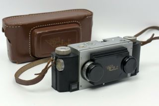 Vintage David White Stereo Realist 3d Camera,  Case,  35mm F:3.  5 Anastigmat Lens