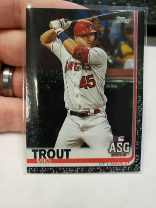 2019 Topps Update Mike Trout Us146 Black Parallel Ssp D 36/67 Angels Rare