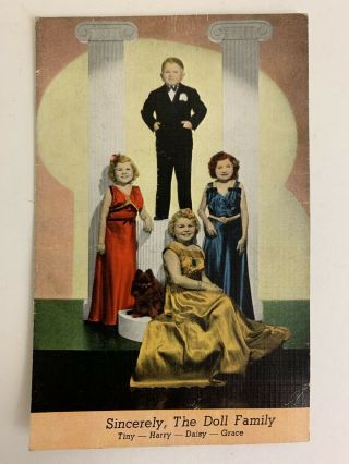 Vintage 1940s Postcard The Doll Family Circus Sideshow Freak Dwarf Midget Kropp