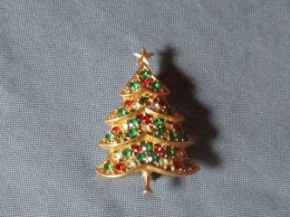 Vintage Signed Gold - Tone Red Green Clear Rhinestone Christmas Tree Pin Brooch