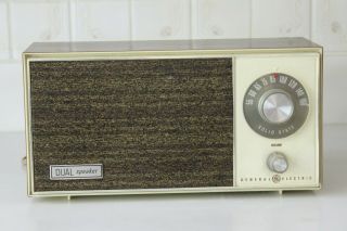 Vintage 1969 Ge General Electric Am Radio Dual Speakers