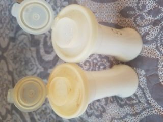 Vintage Tupperware White Hourglass Salt And Pepper Shakers