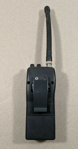 RadioShack PRO - 51 (200 - Channel) Portable Handheld 800Mhz Radio Scanner Vintage 3