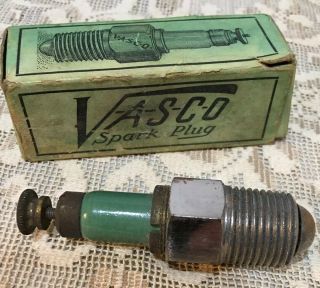 Very Rare,  Vintage “vasco” Spark Plugs / Box