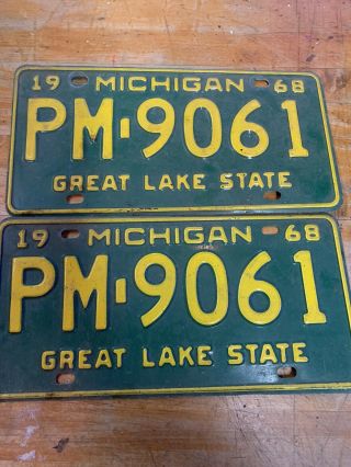 2 Vintage Michigan 1968 Metal State License Plate Great Lake
