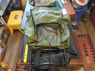 Camp Trails Vintage External Frame Green Backpack With Blue Raincover Size Small