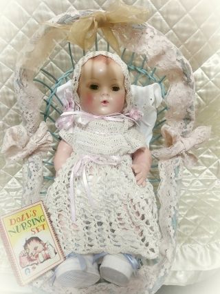 1930s 15 Inch Effanfee Dy Dee Doll & Cradle