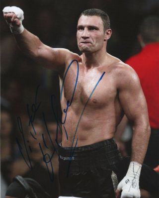 Vitali Klitschko Boxing Heavyweight Champion Signed 8x10 Photo