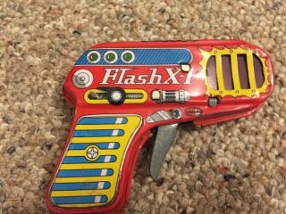 Vintage Tin Ray Gun " Flash X - 1 " Friction Makes Noise Shudo Japan Euc
