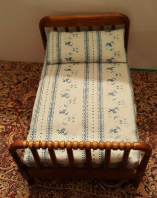 Dollhouse Miniature Rare Vintage Jenny Lind Spool/spindle Bed By Robert Gray