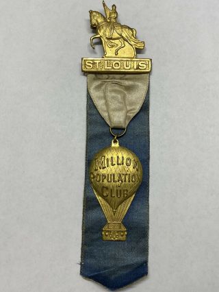 Rare 1910 Indianapolis Motor Speedway Aviation National Balloon Race Badge