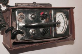 Vintage Professional Geiger Counter,  Model 107c