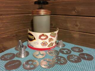 Vintage Mirro Cookie Press With 12 Plates & 3 Pastry Tips