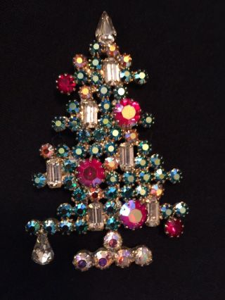 Vintage Swarovski Aurora Borealis Rhinestone Christmas Tree Pin Brooch Stunning