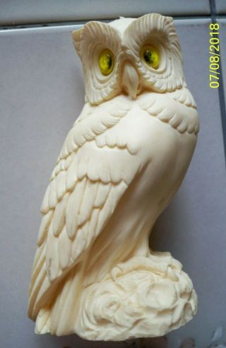 Vintage A.  Giannelli Carved Sculpture Of Owl Cream Color Alabaster Figurine