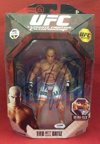 Tito Ortiz Signed Ufc Ultimate Fighting Championship Figure - Psa/dna Y35111