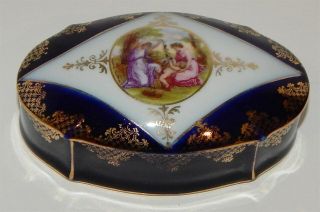 " Limoges " Inspired Vintage German Porcelain Trinket / Keepsafe Box