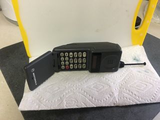 Vintage Motorola Digital Personal Communicator Flip Cell Phone