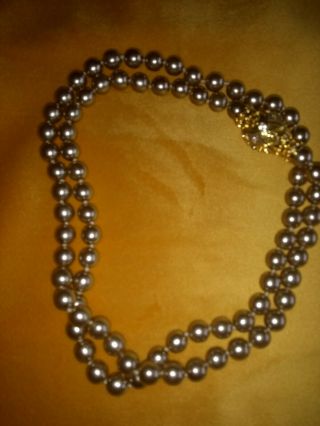 Lovely Vintage Joan Rivers Faux Bronze Pearl Necklace Magnetic Egg Clasp