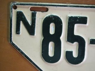 1925 Hampshire Non - Resident License Plate 3