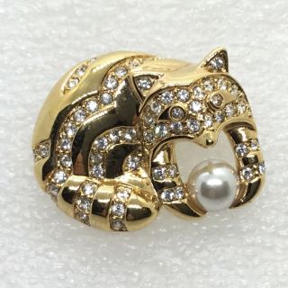 Signed Napier Vintage Raccoon Brooch Pin Faux Pearl Ball Rhinestone Jewelry