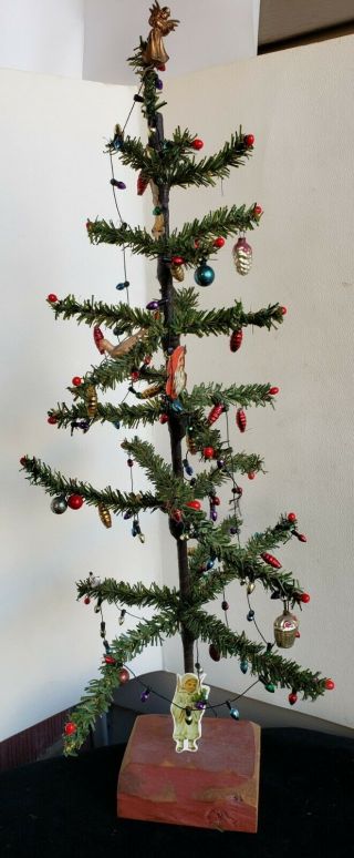 18 Inch Vintage Christmas Tree With Berries On Wood Base,  Some Ornaments