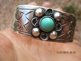 Vintage Sterling Silver Ladies Cuff Bracelet Mexico Turquoise Etched Bead Balls