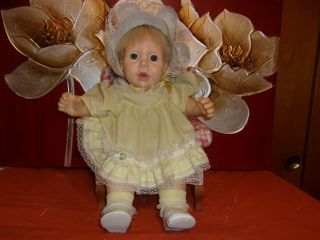21 " Vintage 1984 Judith Turner Real Baby Vinyl/cloth Wide - Eyed Doll.  By Hasbro